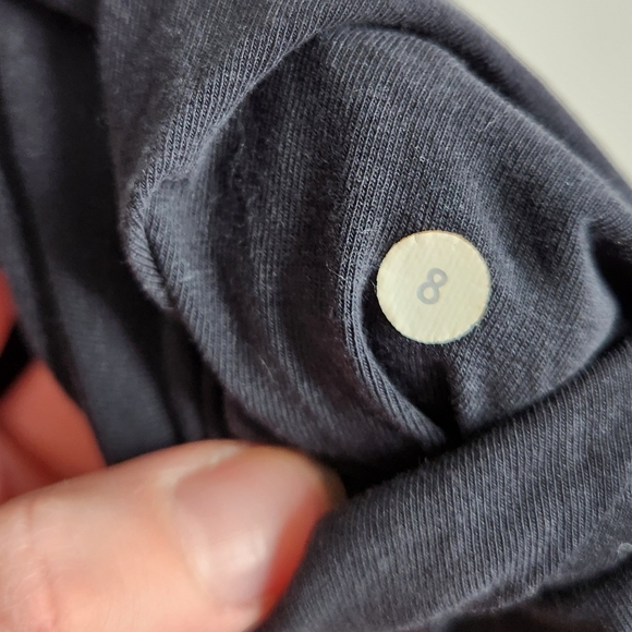 Lululemon Black "Free Mind" Low Rise Wide Leg Crop Athletic Pants Size 8 - Picture 14 of 14